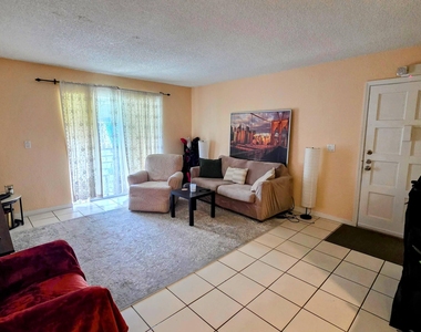 1301 Nw 12th Avenue - Photo Thumbnail 6