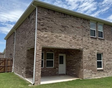 4529 Wood Fern Road - Photo Thumbnail 28