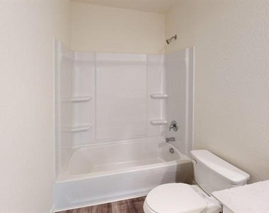4529 Wood Fern Road - Photo Thumbnail 21