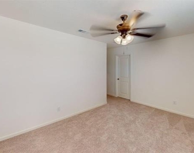 4529 Wood Fern Road - Photo Thumbnail 18