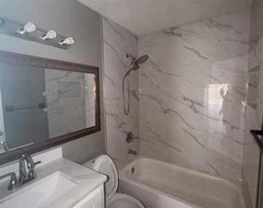 726 Ravencroft Drive - Photo Thumbnail 12