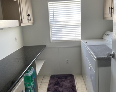 3416 Feriwinkle Court - Photo Thumbnail 17