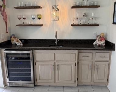 3416 Feriwinkle Court - Photo Thumbnail 9