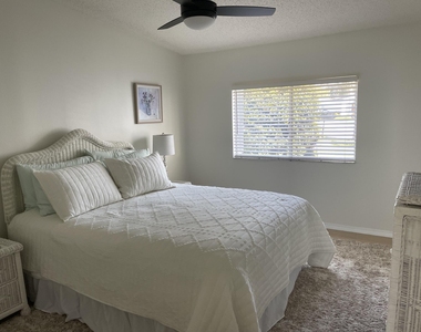 3416 Feriwinkle Court - Photo Thumbnail 15