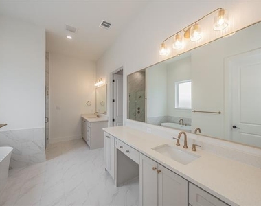 105 Bel Grand Road - Photo Thumbnail 14