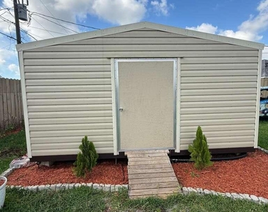 349 Nw Hibiscus Street - Photo Thumbnail 22