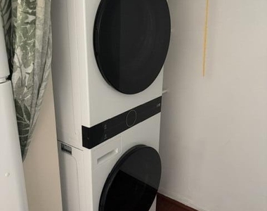 1590 S 42nd Circle S - Photo Thumbnail 5