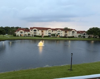1590 S 42nd Circle S - Photo Thumbnail 2