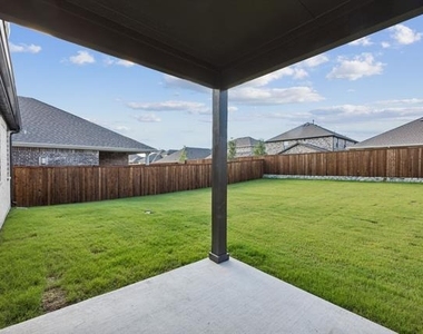 3513 Sunflower Street - Photo Thumbnail 21