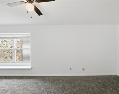 9305 Shipman Street - Photo Thumbnail 20