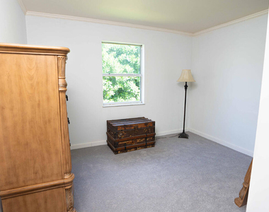 1881 Se Manth Lane - Photo Thumbnail 8