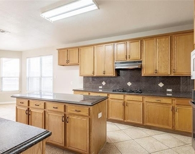 8317 Salado Springs Drive - Photo Thumbnail 9