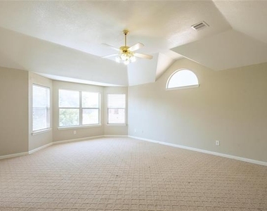 8317 Salado Springs Drive - Photo Thumbnail 20