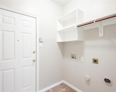 8317 Salado Springs Drive - Photo Thumbnail 27