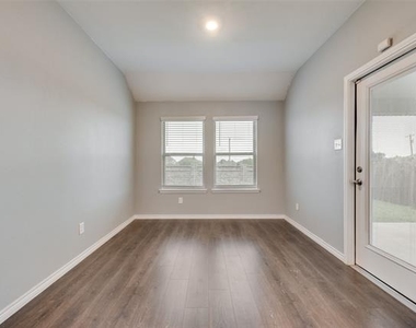 1501 Hidden Bluff Crossing - Photo Thumbnail 8