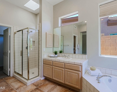 34106 N 66th Way - Photo Thumbnail 22