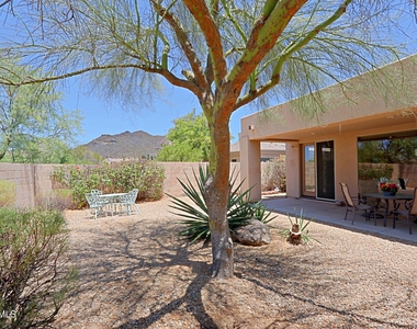 34106 N 66th Way - Photo Thumbnail 32