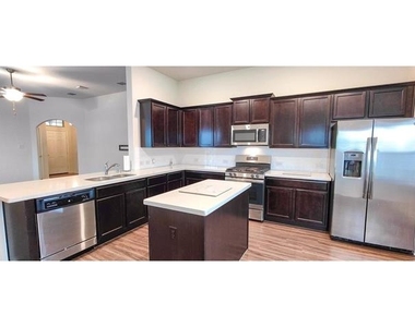 1413 Trumpet Drive - Photo Thumbnail 7