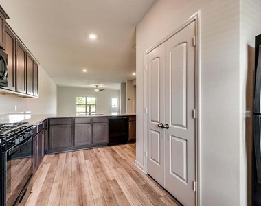 3024 Chico Drive - Photo Thumbnail 3