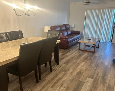 7281 Golf Colony Court - Photo Thumbnail 9