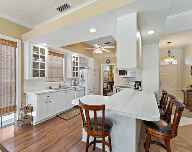 8485 Se Palm Hammock Lane - Photo Thumbnail 12