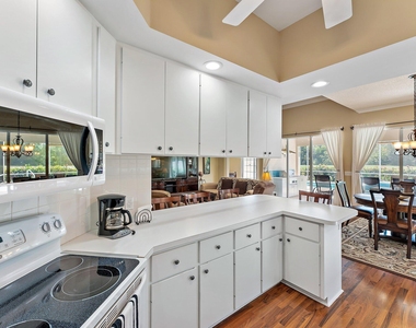 8485 Se Palm Hammock Lane - Photo Thumbnail 9