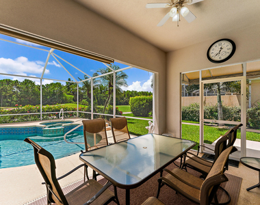 8485 Se Palm Hammock Lane - Photo Thumbnail 33