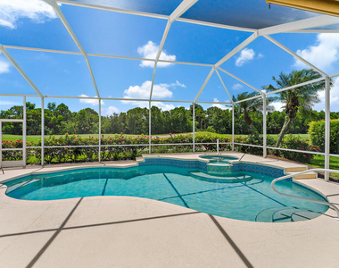 8485 Se Palm Hammock Lane - Photo Thumbnail 36