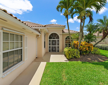 8485 Se Palm Hammock Lane - Photo Thumbnail 1