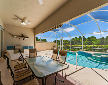 8485 Se Palm Hammock Lane - Photo Thumbnail 34