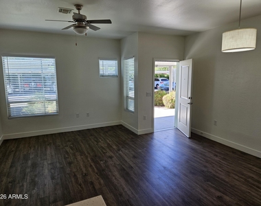 7981 E Wilshire Drive - Photo Thumbnail 3