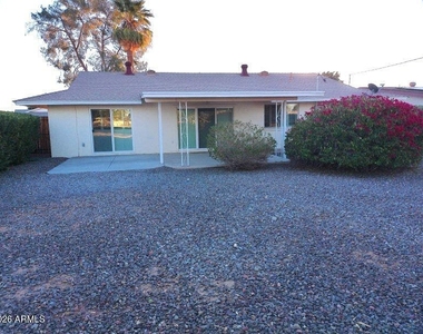 11644 N Balboa Drive - Photo Thumbnail 3