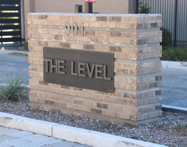 901 S Smith Road - Photo Thumbnail 48