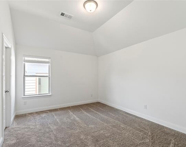 2614 High Bluff Drive - Photo Thumbnail 28