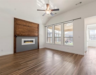 2614 High Bluff Drive - Photo Thumbnail 14