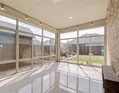 2614 High Bluff Drive - Photo Thumbnail 16