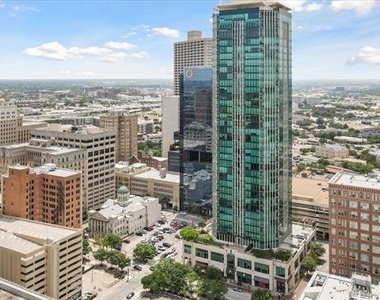500 Throckmorton Street - Photo Thumbnail 28
