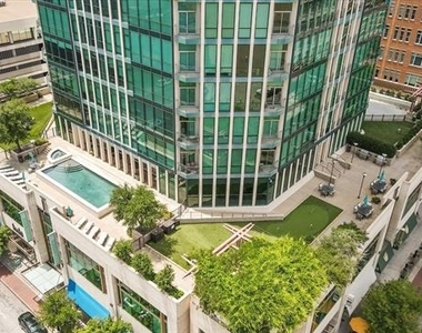 500 Throckmorton Street - Photo Thumbnail 30