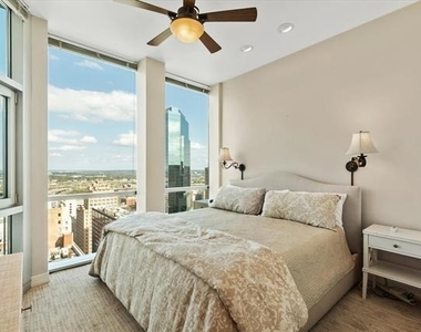 500 Throckmorton Street - Photo Thumbnail 12