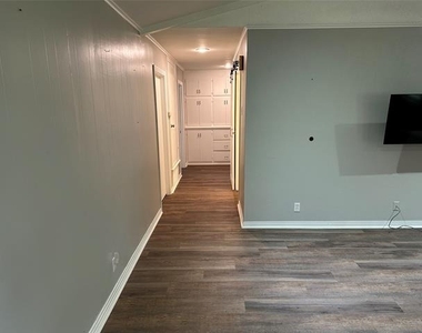 274 Molly Lane - Photo Thumbnail 16