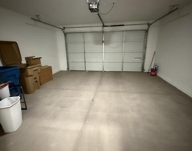 1730 S 246th Lane - Photo Thumbnail 15