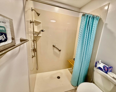 916 Savannas Point Drive - Photo Thumbnail 17