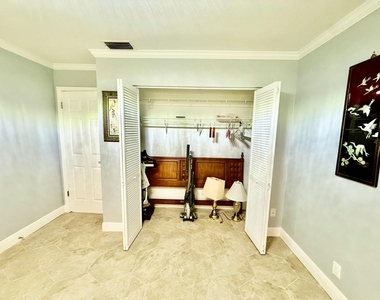 916 Savannas Point Drive - Photo Thumbnail 45