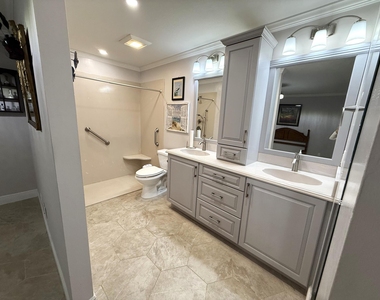 916 Savannas Point Drive - Photo Thumbnail 28