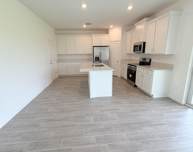 2907 Spanish Cedar Place - Photo Thumbnail 8