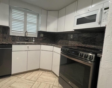 117 Lehane Terrace - Photo Thumbnail 2