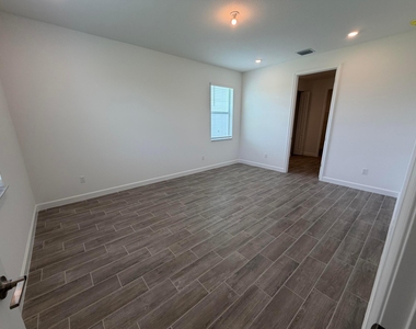 2955 Spanish Cedar Place - Photo Thumbnail 17