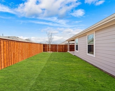 13173 Enclave Parkway - Photo Thumbnail 22