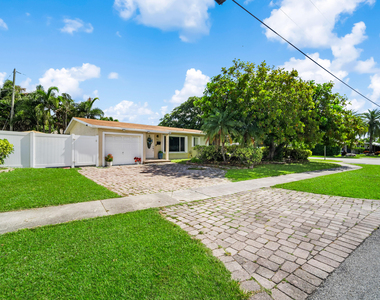 795 Se 17th Street - Photo Thumbnail 51