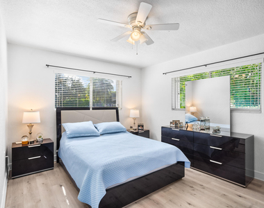 795 Se 17th Street - Photo Thumbnail 21